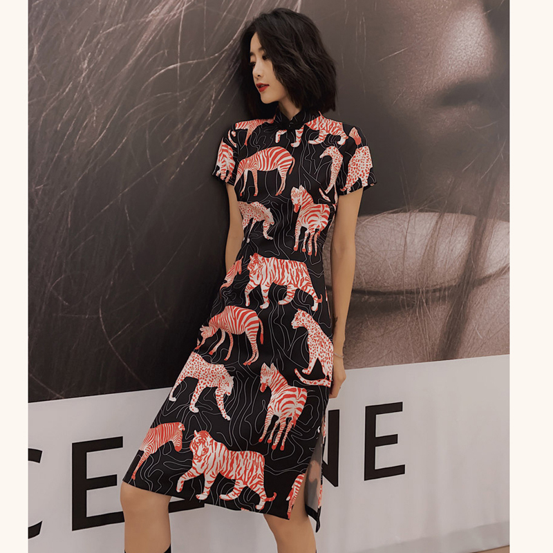 チャイナドレス チャイナ風ワンピース チャイナ風服 中華服 スタンドネック 半袖 膝丈 着痩せ S M L Ll 普段着 パーティー 女子会 個性的 ファション 虎模様 Elegant
