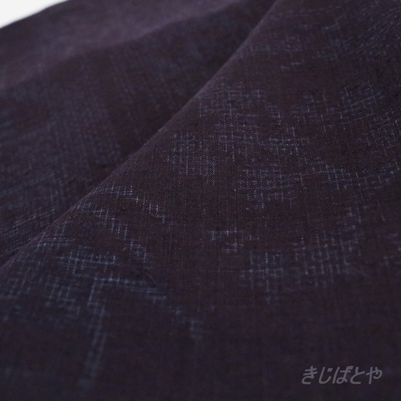 正絹紬 紫黒（しこく）の小紋 袷 | きじばとや