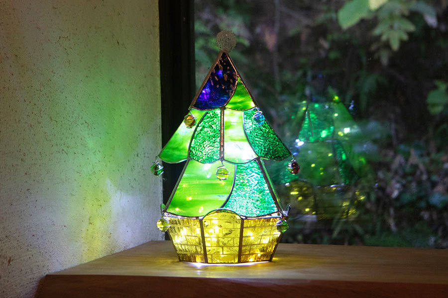 クリスマスツリー ステンドグラスのツリー ステンドグラスの雑貨販売ーwave Gグラス工房 Webショップ