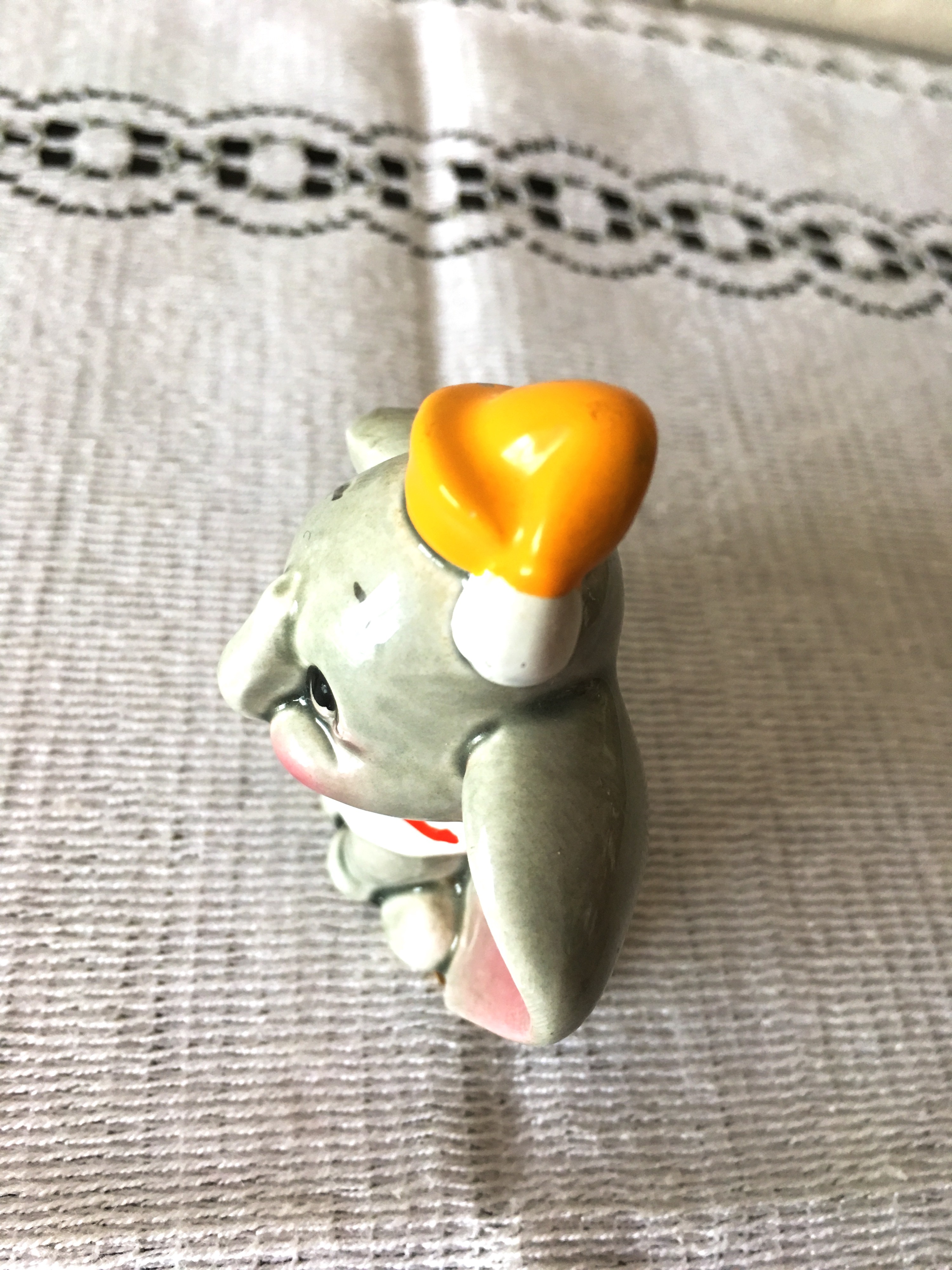 ミッキーマウス　美術品　陶器　ディズニーリゾート　鑑定書付きキャラクターグッズ