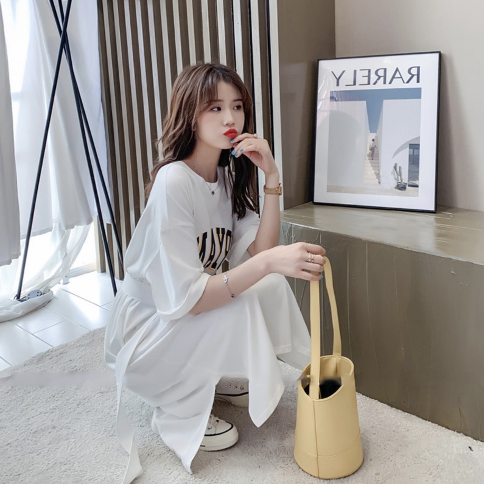 送料無料 こなれ女子 コーデ 2点セット ベルト付き ビッグ Tシャツ ワンピース ロゴ プリント 映え ゆるダボ ラフ カジュアル チュニック Lamitte Deco トレンド 韓国ファッション ショップ