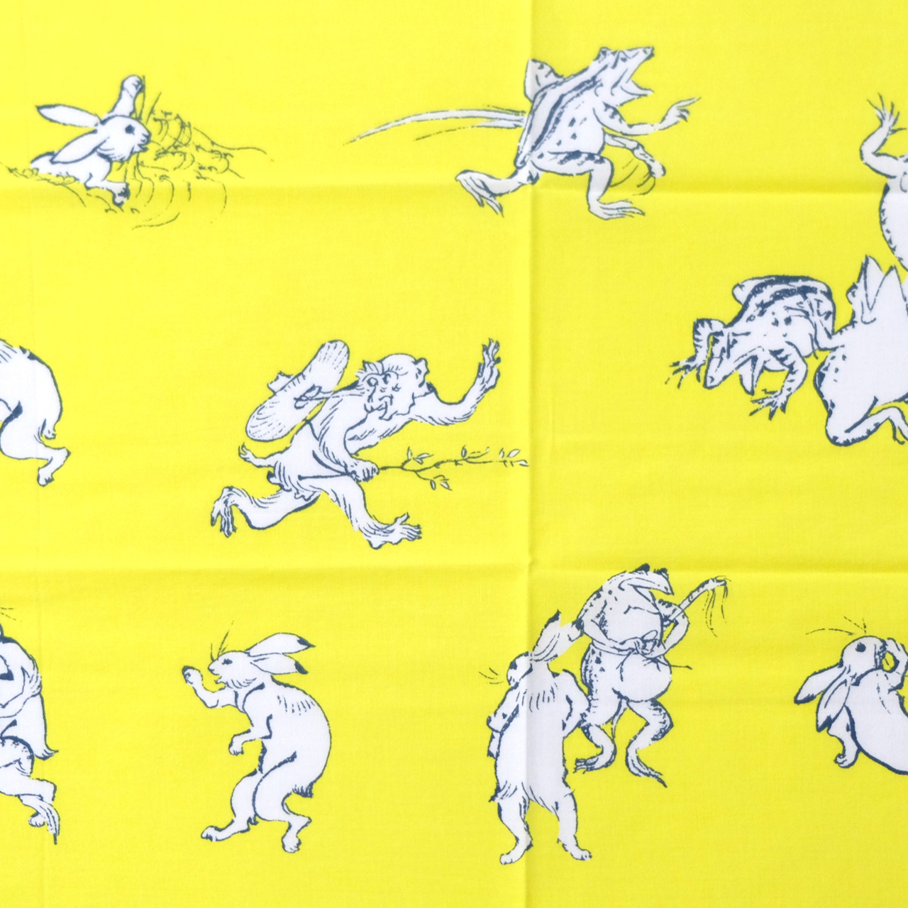 鳥獣戯画 手ぬぐい 黄色 Hmm By 東京都美術館ミュージアムショップ ふむふむ