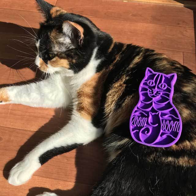 猫ブラシ Kong コング 猫型 ラバーブラシ ネコ 猫用品 猫グッズ 猫グッズの Nyanx Store