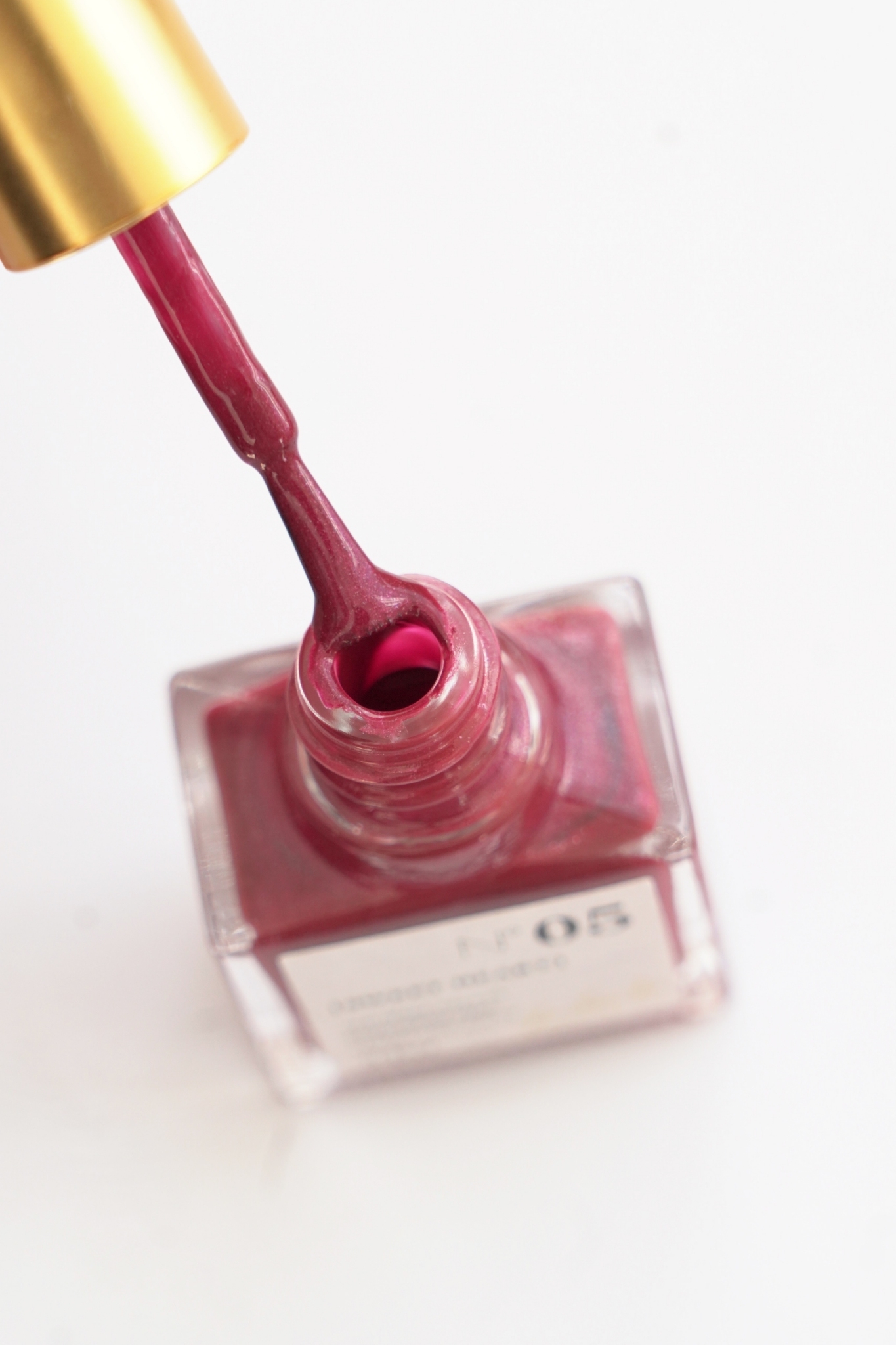 Her Lip To Nail Polish Her Lip To