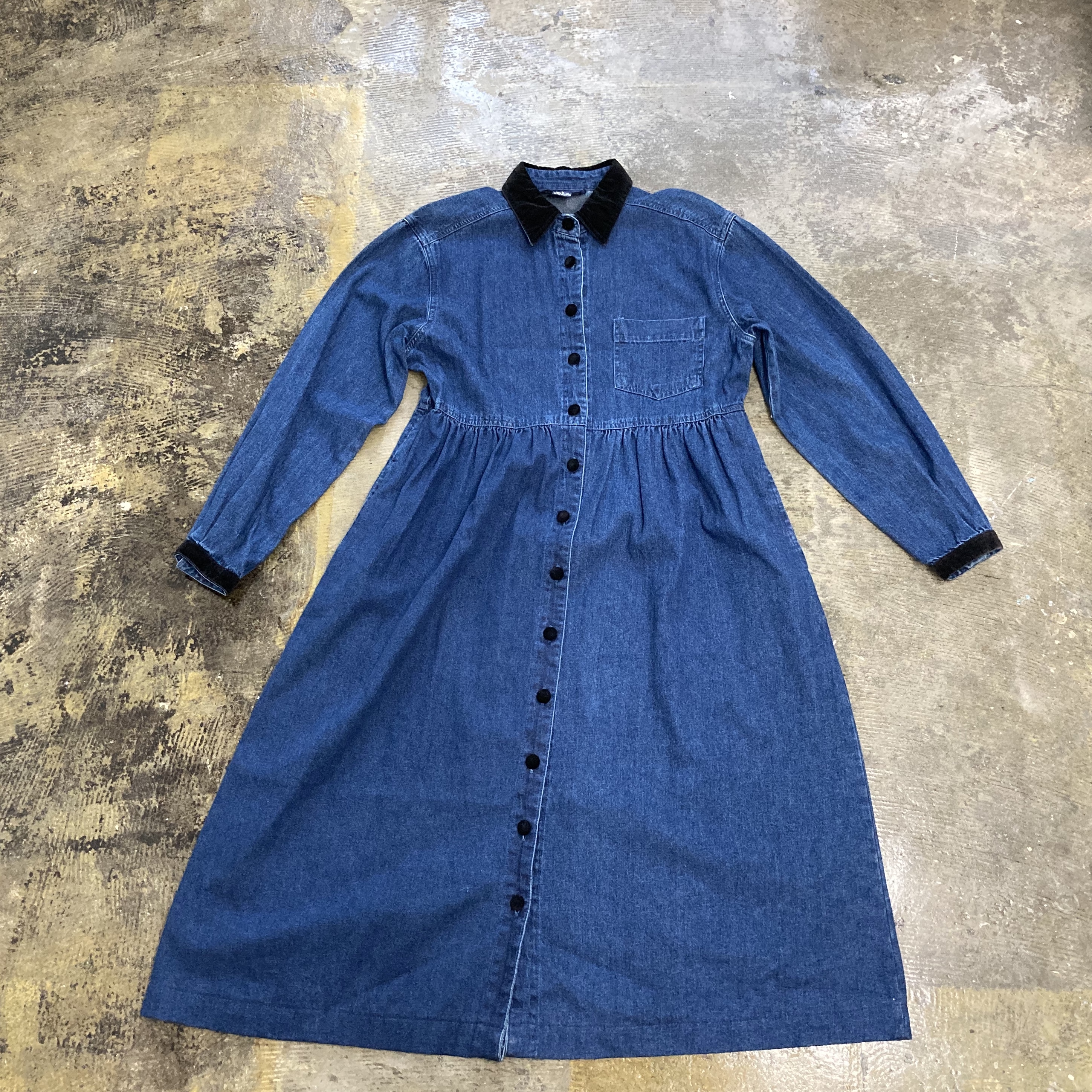 90s Denim One Piece 1990年代 レディース デニムワンピース ベロア切替 古着 Vintage ヴィンテージ ビンテージ Ozziestore