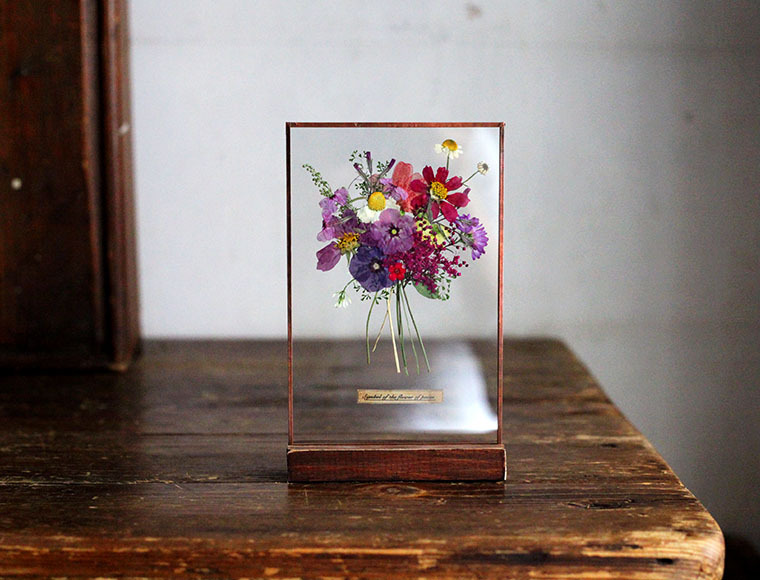 Glass Specimen Peaceful Bouquet 02 季節の花束ガラス標本 はいいろオオカミ 花屋西別府商店