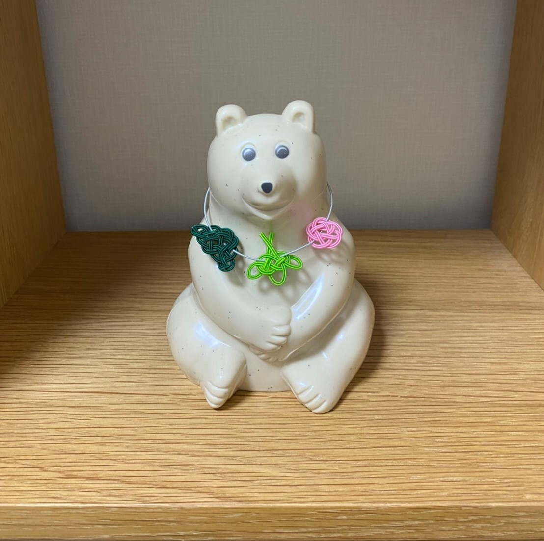 しろくま貯金箱水引アクセサリー 松竹梅 Compact ハンドメイドと北欧雑貨のお店