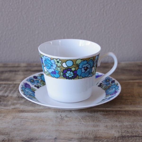 Ridgway Amanda リッジウェー アマンダ ブルー レトロ 花柄 コーヒーカップ ソーサー 1015 3 イギリス ヴィンテージ 食器 陶磁器 Pure Bone China Flohmarkt フローマルクト