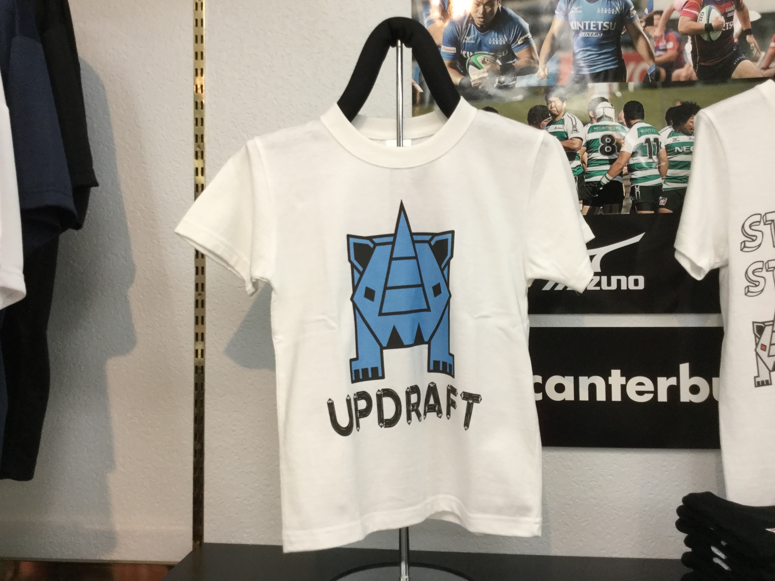 キッズ オリジナルサイtシャツ ホワイト ライトブルー 綿100 Rugbyshop Updraft ラグビー用品専門店アップドラフト