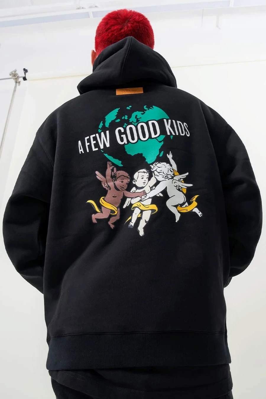 Afgk A Few Good Kids Doncare Angel Hoodie エンジェルフーディー 東京 原宿 ファッションコーデ 海外 最新 ストリートコーデ モデル Blk Afgk ドンケア アウター スタジャン ルーズフィット Street ストリート ブランド メンズ レディース ユニセックス ドンケア