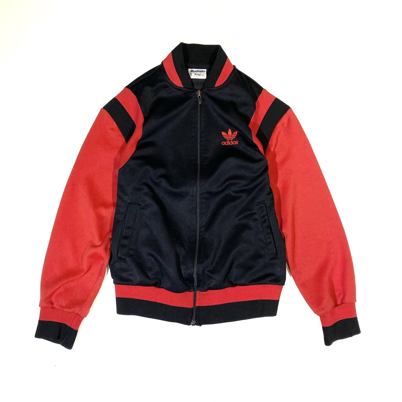 Kids 80年代 アディダス ジャージ キッズ10歳 141 147 古着 子供服 80s ビンテージ ヴィンテージ Adidas Ventex トラックジャケット ブラック レッド 黒 赤 ジャージ トラックジャケット Cave 古着屋 公式 古着通販サイト