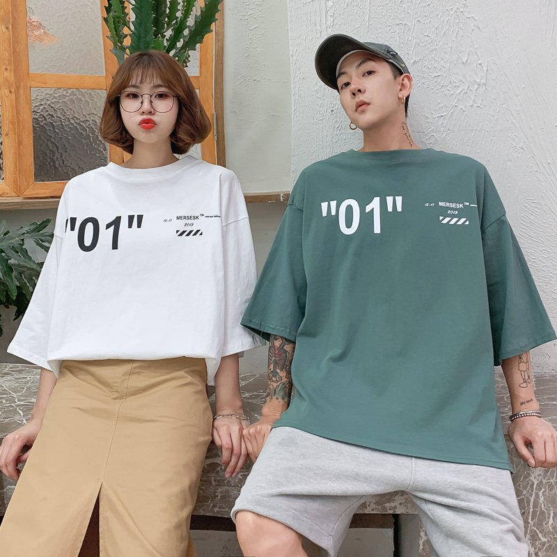 お揃いコーデもおすすめ ユニセックス オーバーサイズ ロゴ Tシャツ バックプリント メンズライク Luluca 韓国トレンドファッションluluca ルルカ