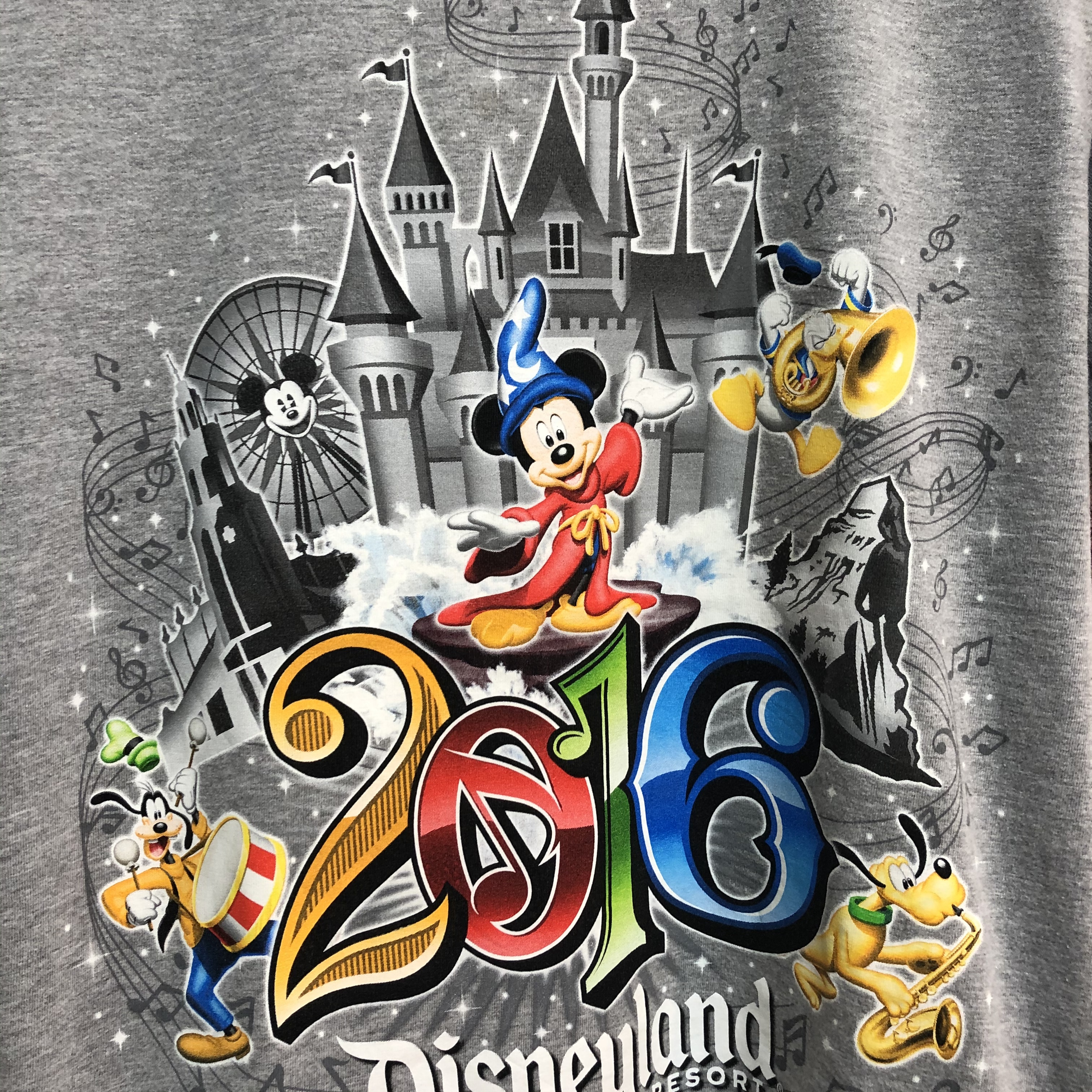 M アメリカ古着ディズニー Tシャツ 半袖tシャツ ファンタジアミッキー グーフィー ドナルド プルート 古着屋エバレット