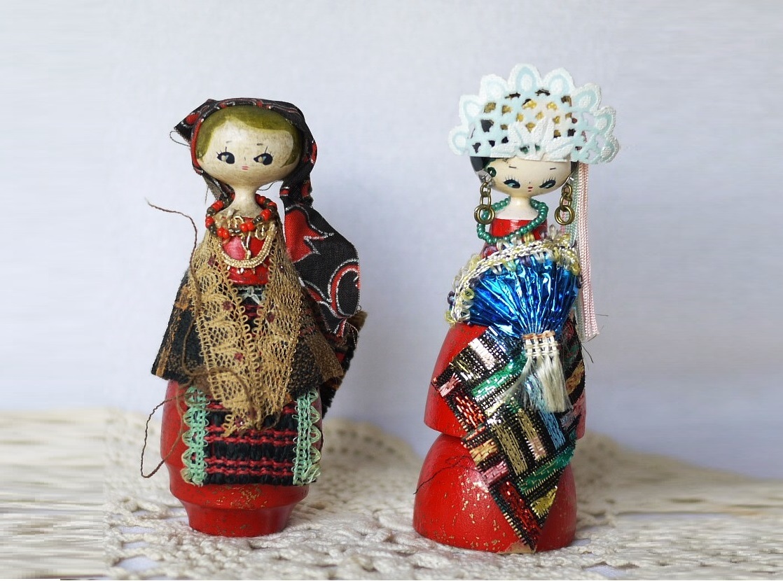 民族衣装 木製人形 日本製 千趣会 こけし ヴィンテージ チェコスロバキア こりすのパン屋