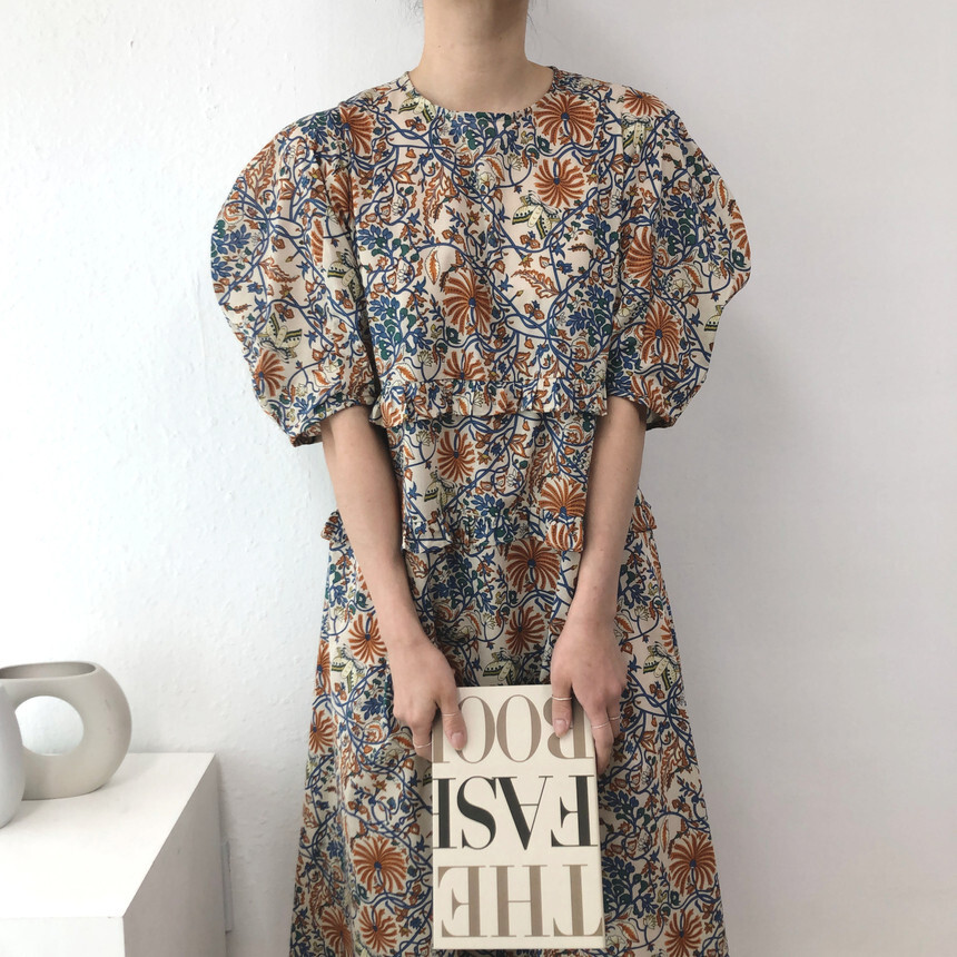 フラワーモダンワンピース Trova