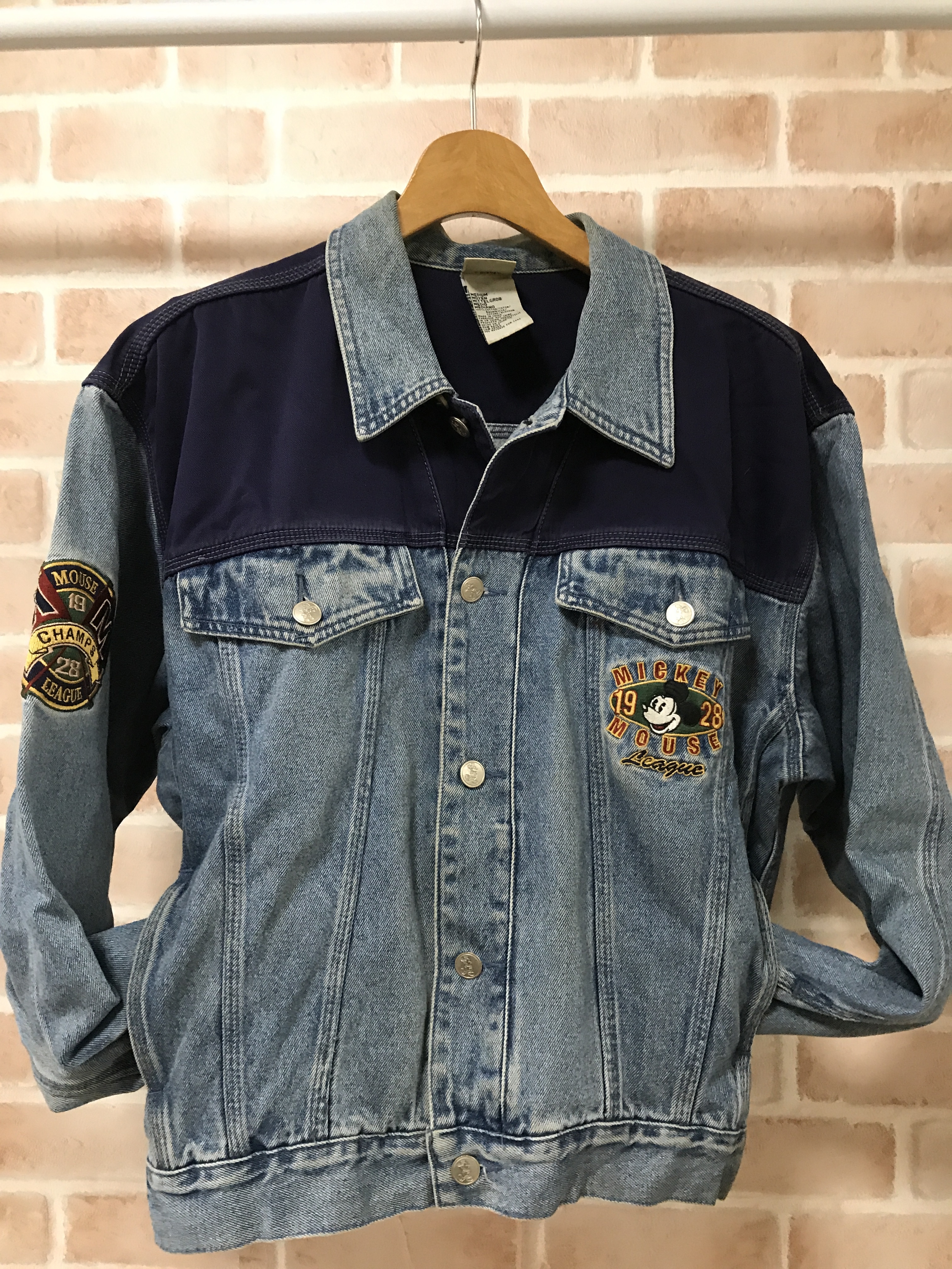Disney ビンテージデニムジャケット Gジャン ディズニー Disney ビンテージ 古着 ヴィンテージ ユーズド オーバーサイズ ジージャン ブルゾン ジャケット ミッキー ディズニーストア ミッキーマウス ディズニーランド メンズファッション レディース
