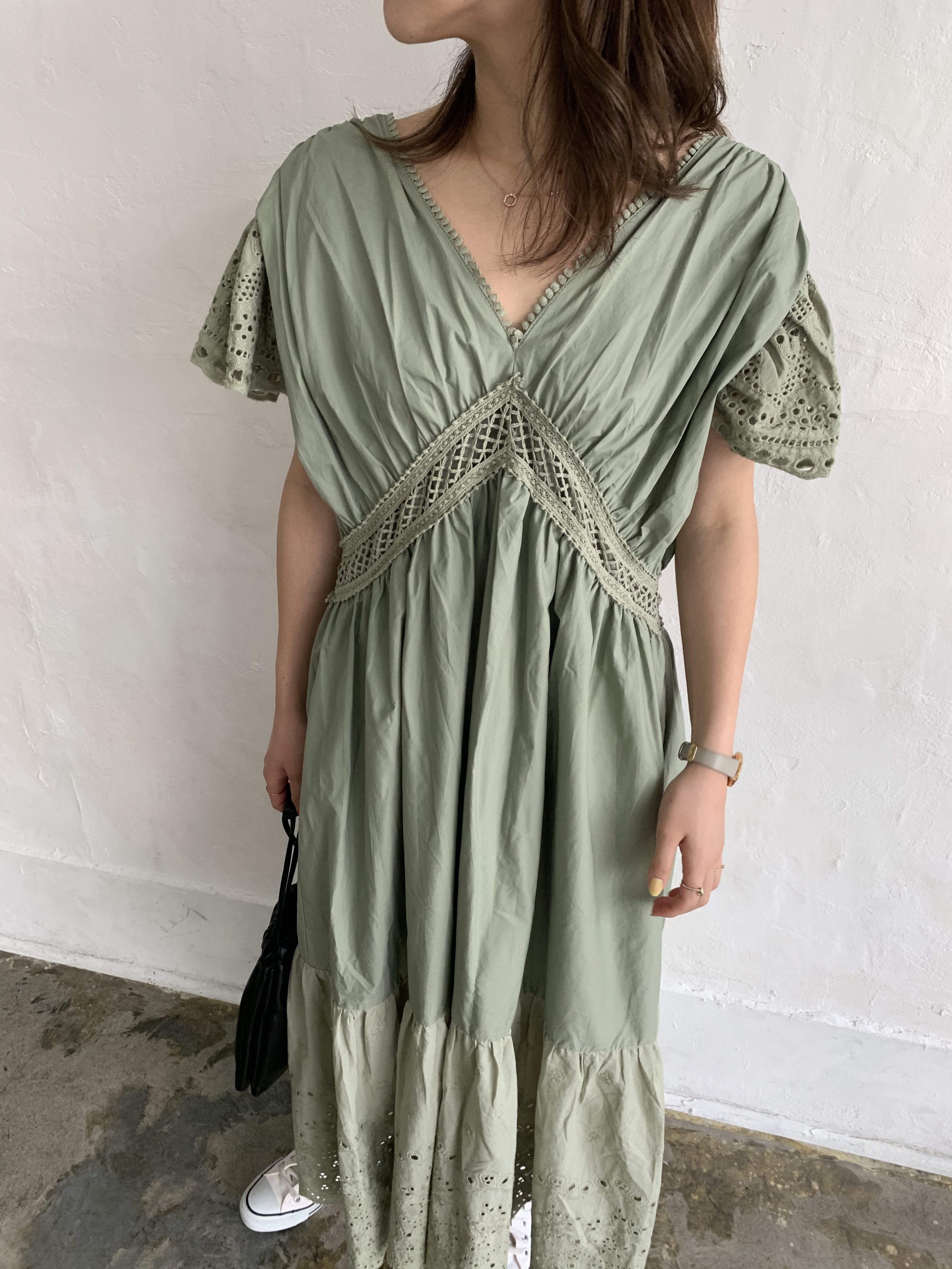 パンチングレースvネックマキシワンピース Dais Y