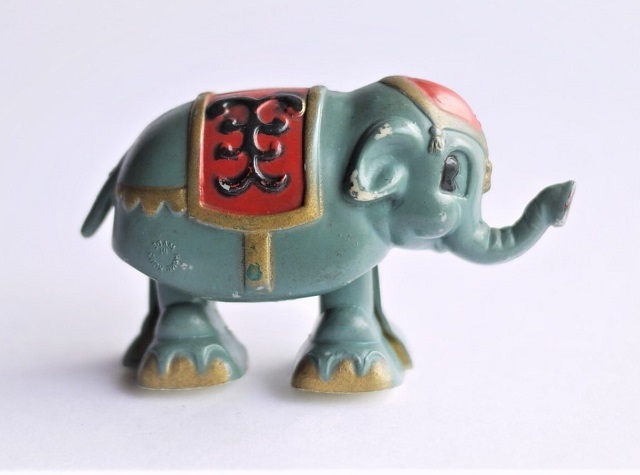 トコトコ人形 サーカス象 Marx香港製 1960ｓ ディズニー こりすのパン屋