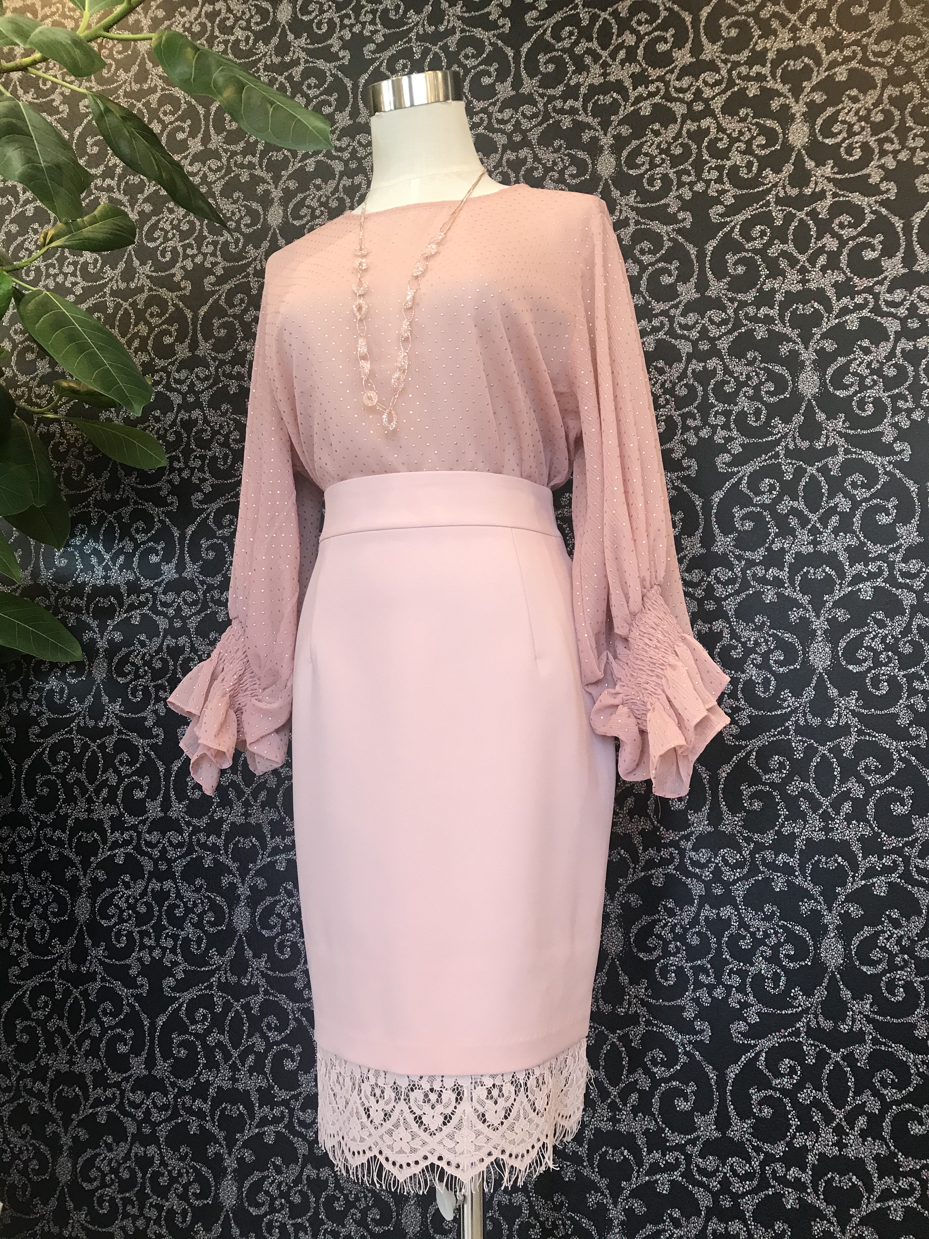 裾レース タイトスカート ピンク Jele