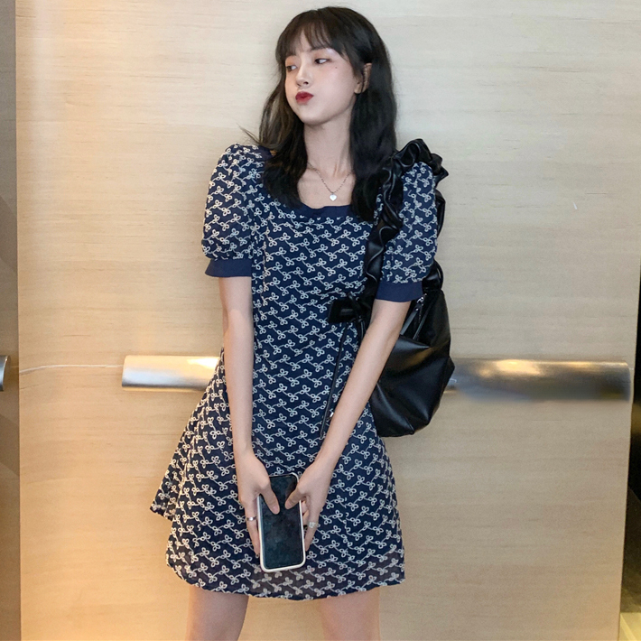 スクエアネックパフワンピース 全2色 ワンピース ワンピ パフスリーブ 半袖 ハイウエスト ミニワンピース かわいい 人気 レディース 安い 韓国ファッション 6657 Sinsakumall