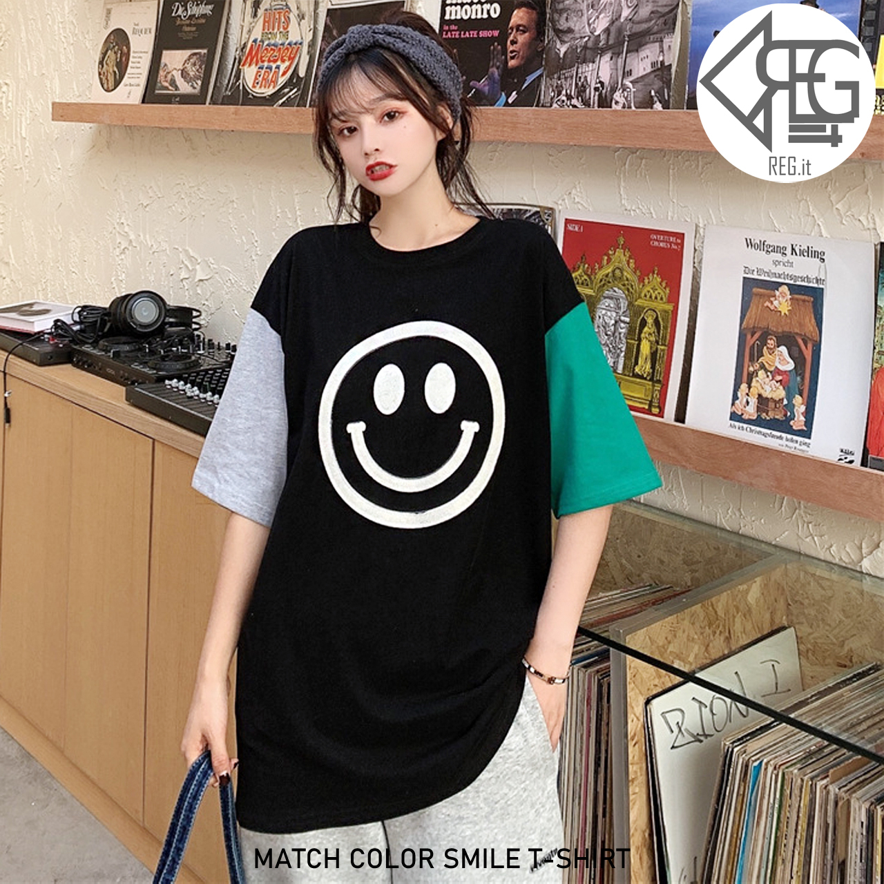 Smile t shirt black Clearance