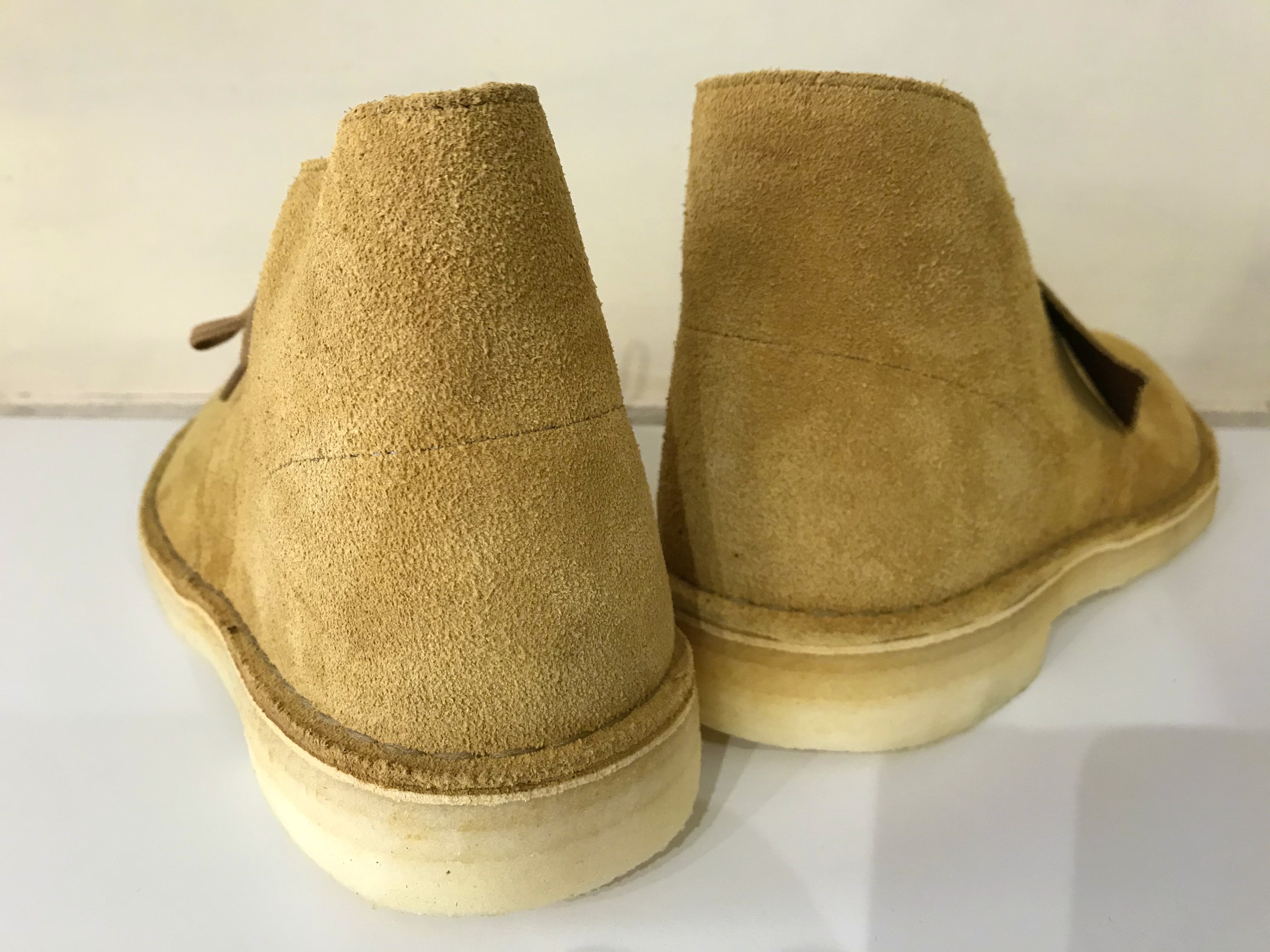 clarks desert boot oak nubuck