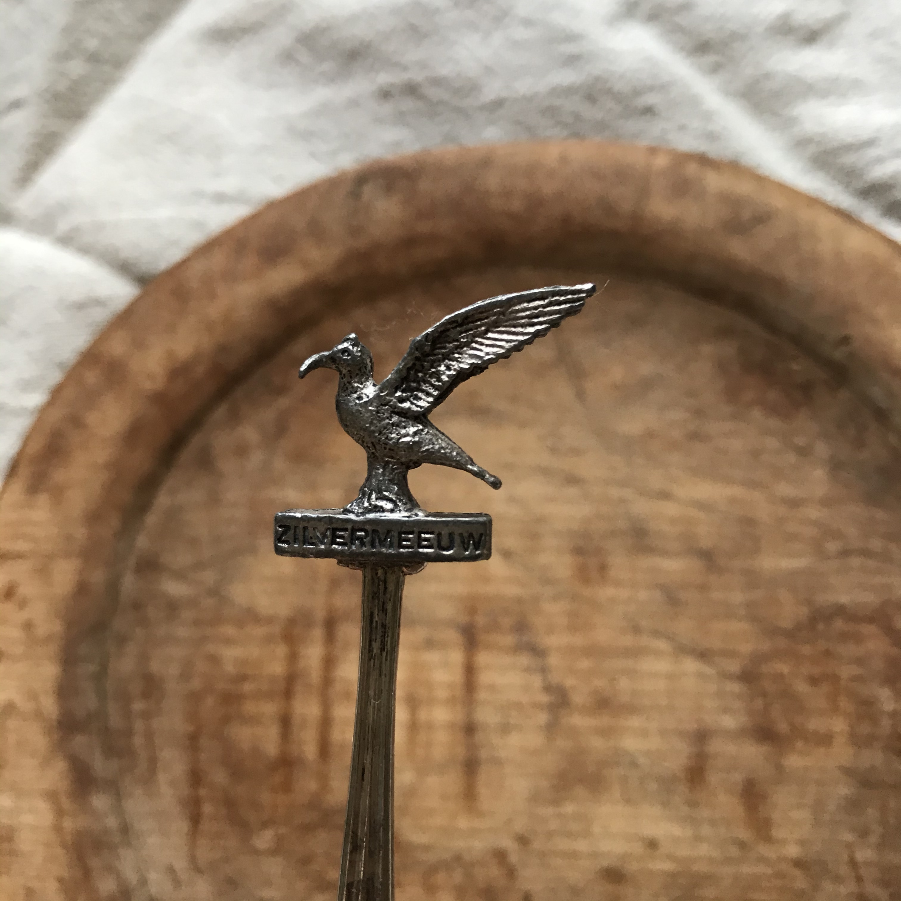 羽ばたく鳥のティースプーン Tsuitachi Craft Brocante