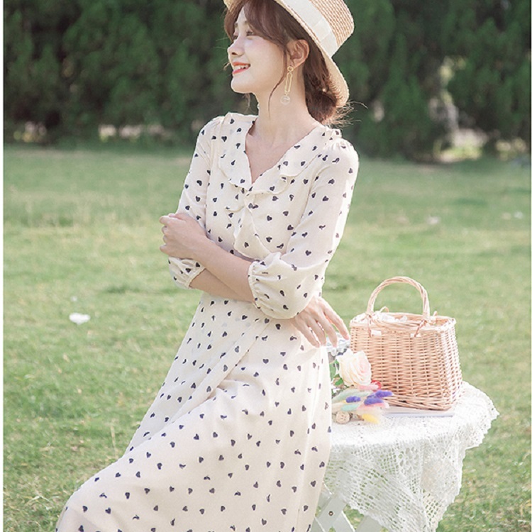 ドット柄ワンピ 水玉ワンピース 春 ワンピース ドットワンピース ハート ひざ丈下 フリル ワンピ ハート柄ワンピース レディースワンピ レディース ワンピース 七分袖 ハイウエスト モノトーン スプリングワンピース 大人かわいい 定番 代 30代 ガーリー デート Op0875