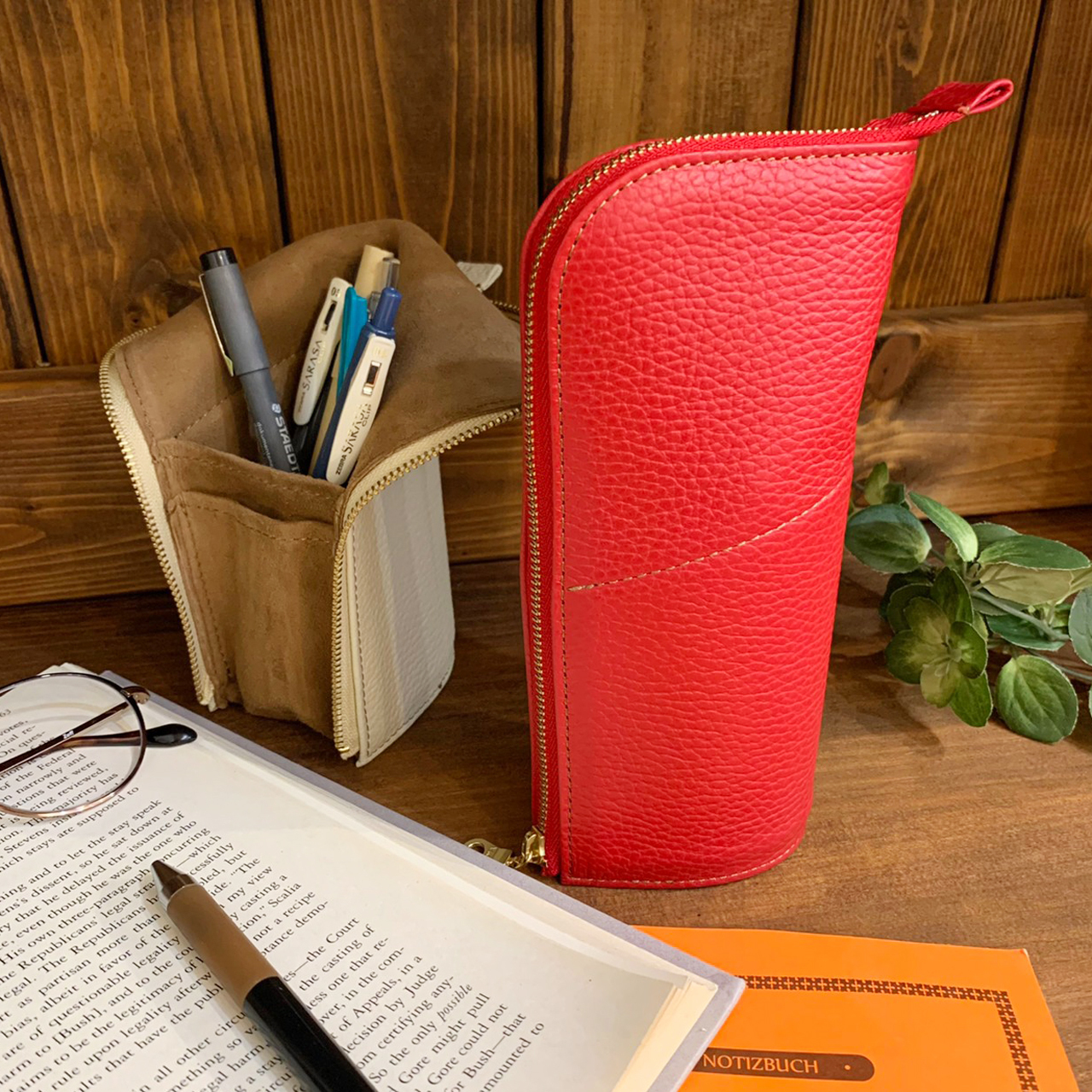 数量限定色 イタリア牛革 スタンド型ペンケース レッド 本革 イタリアンレザー ペンケース 革小物 カラフル M10re Rayzcloset Online Shop