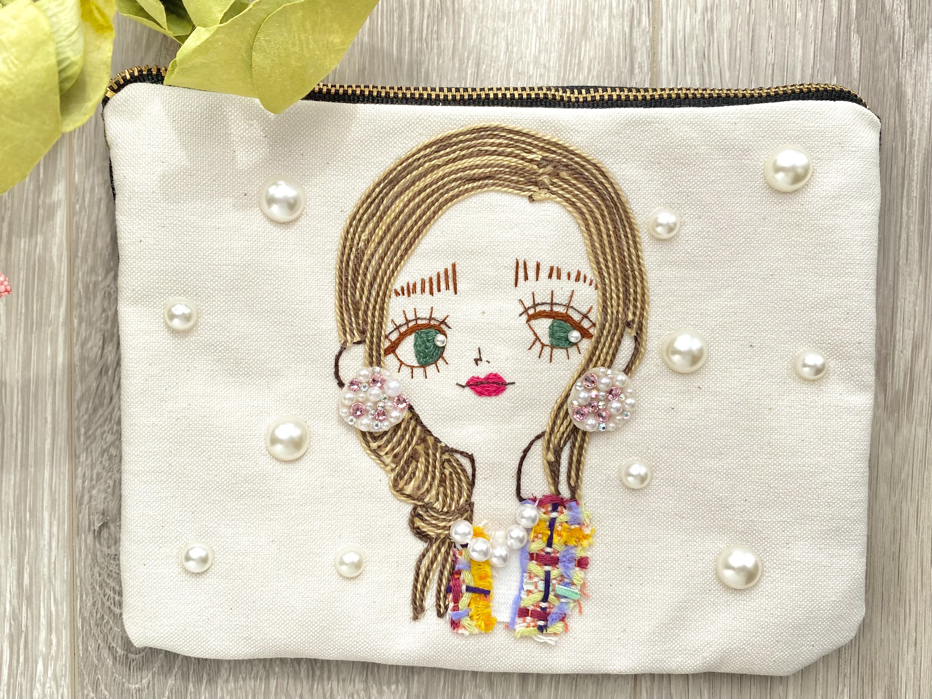 Etoiledoll 刺繍ポーチ 巻き髪 Bloomy Original Accessory