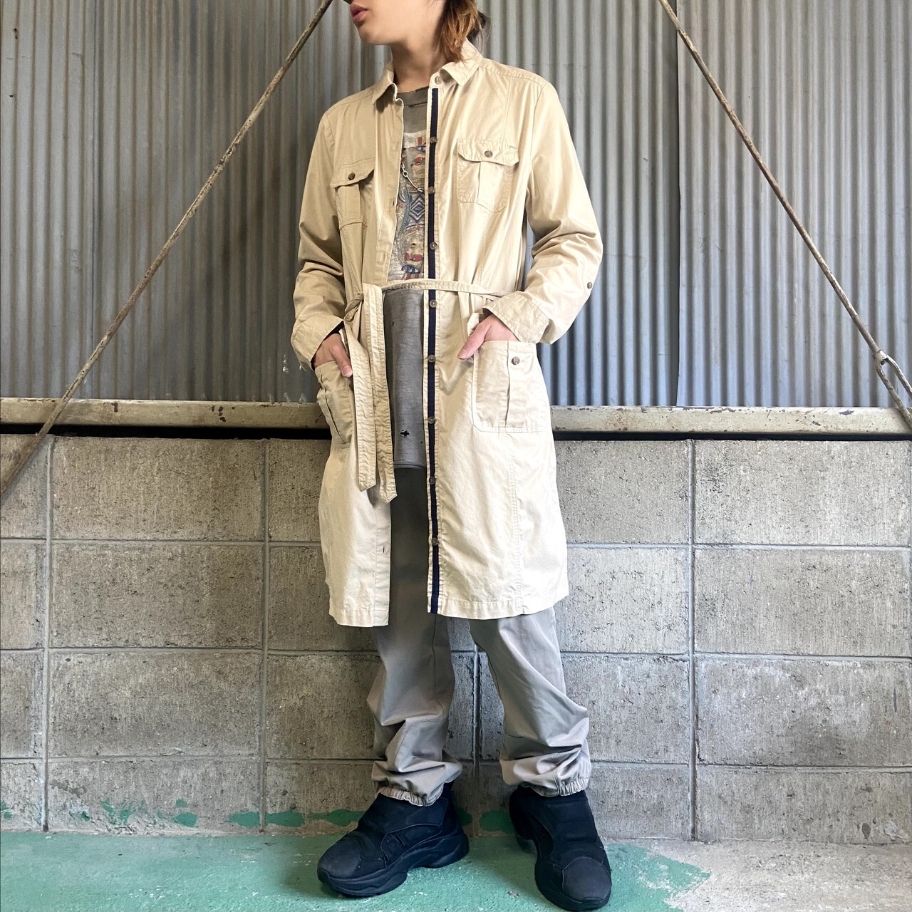 Tommy Hilfiger トミーヒルフィガー 長袖シャツワンピース レディースl 古着 ベージュ ワンピース Al Cave 古着屋 公式 古着通販サイト