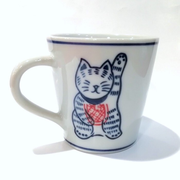 染付陶器 コーヒーカップ セット 19lh57 En Cupset マグカップ 三猫 陶器 ねこ 招き猫 猫 まねき猫 和風 おしゃれ ギフト モダン 和 三和ポチット