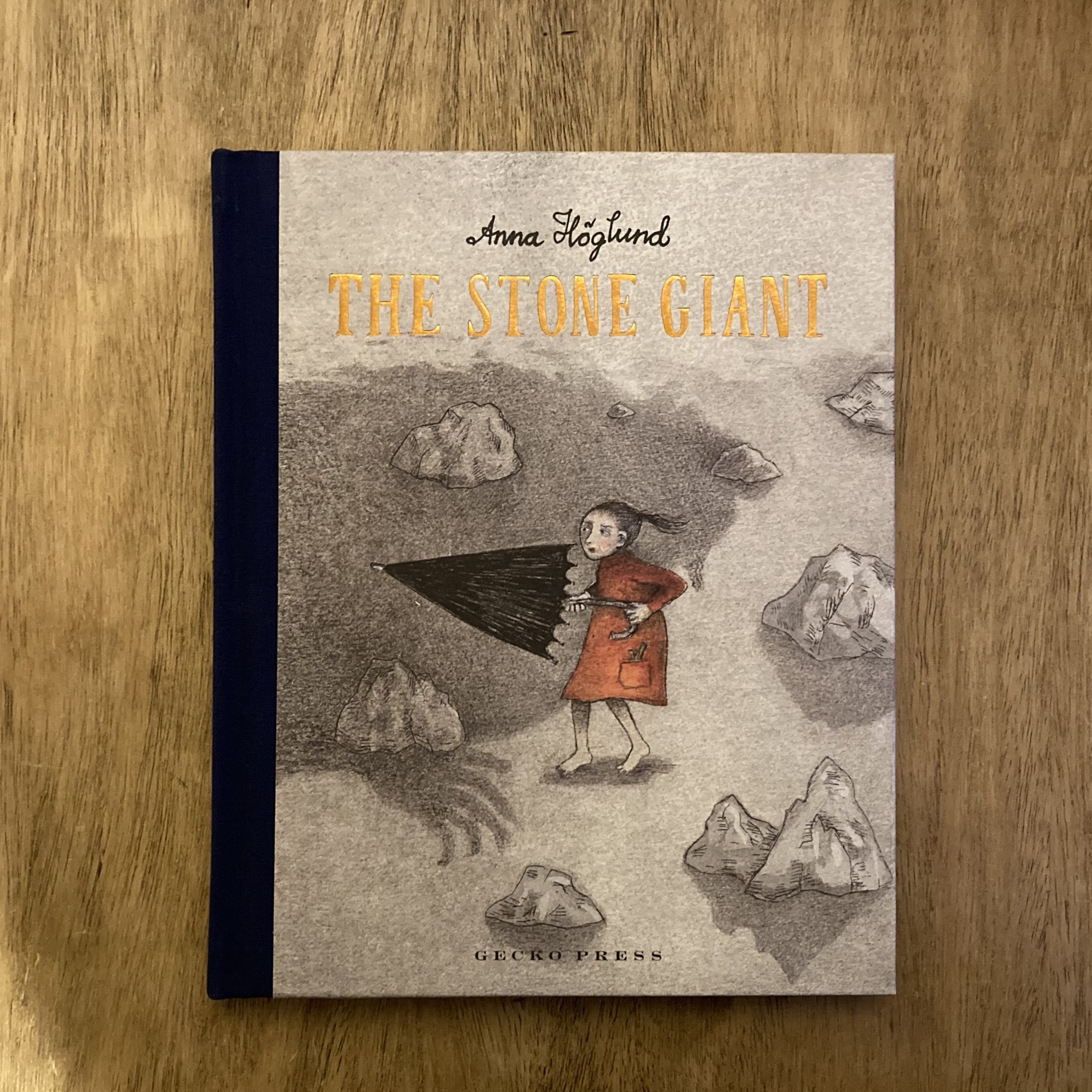 The Stone Giant 素敵な洋書の絵本屋さん Read Leaf Books