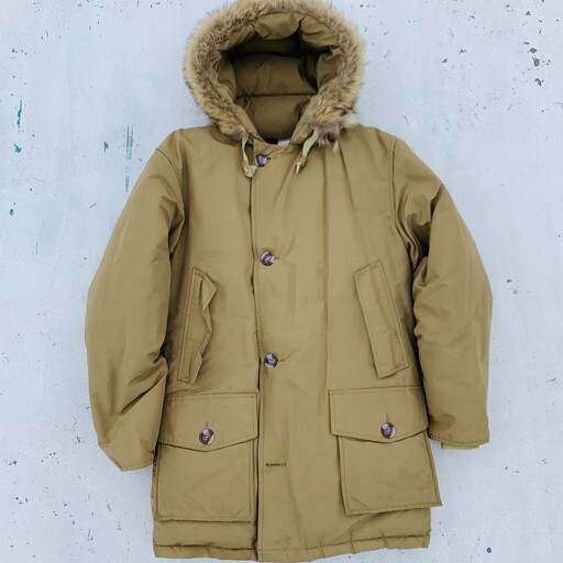 70 S Woolrich ウールリッチ Arctic Parka アークティックパーカー オリジナル ダウンジャケット ベージュ コヨーテファー 白タグ アウトドア 極寒仕様 Xs 希少 ヴィンテージ Agito Vintage