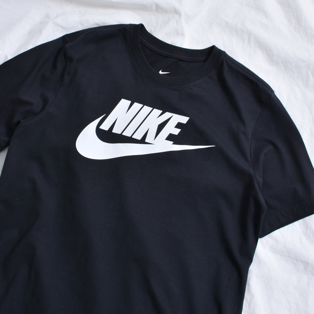 期間限定30 Off Nike アイコンtシャツ Volcan Aphrodite