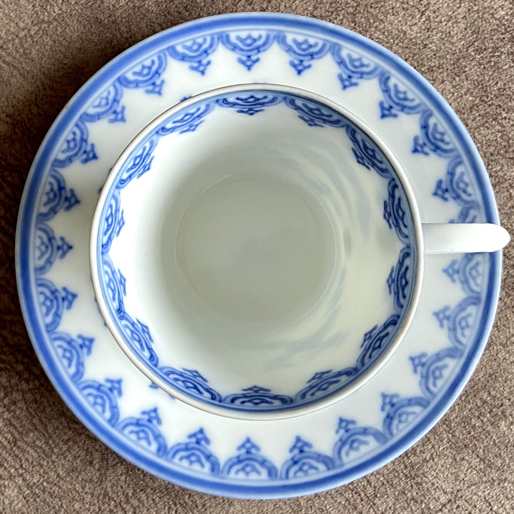 三川内 平戸焼 中里陽山 唐子図 カップ ソーサー Ryo Antiquecups