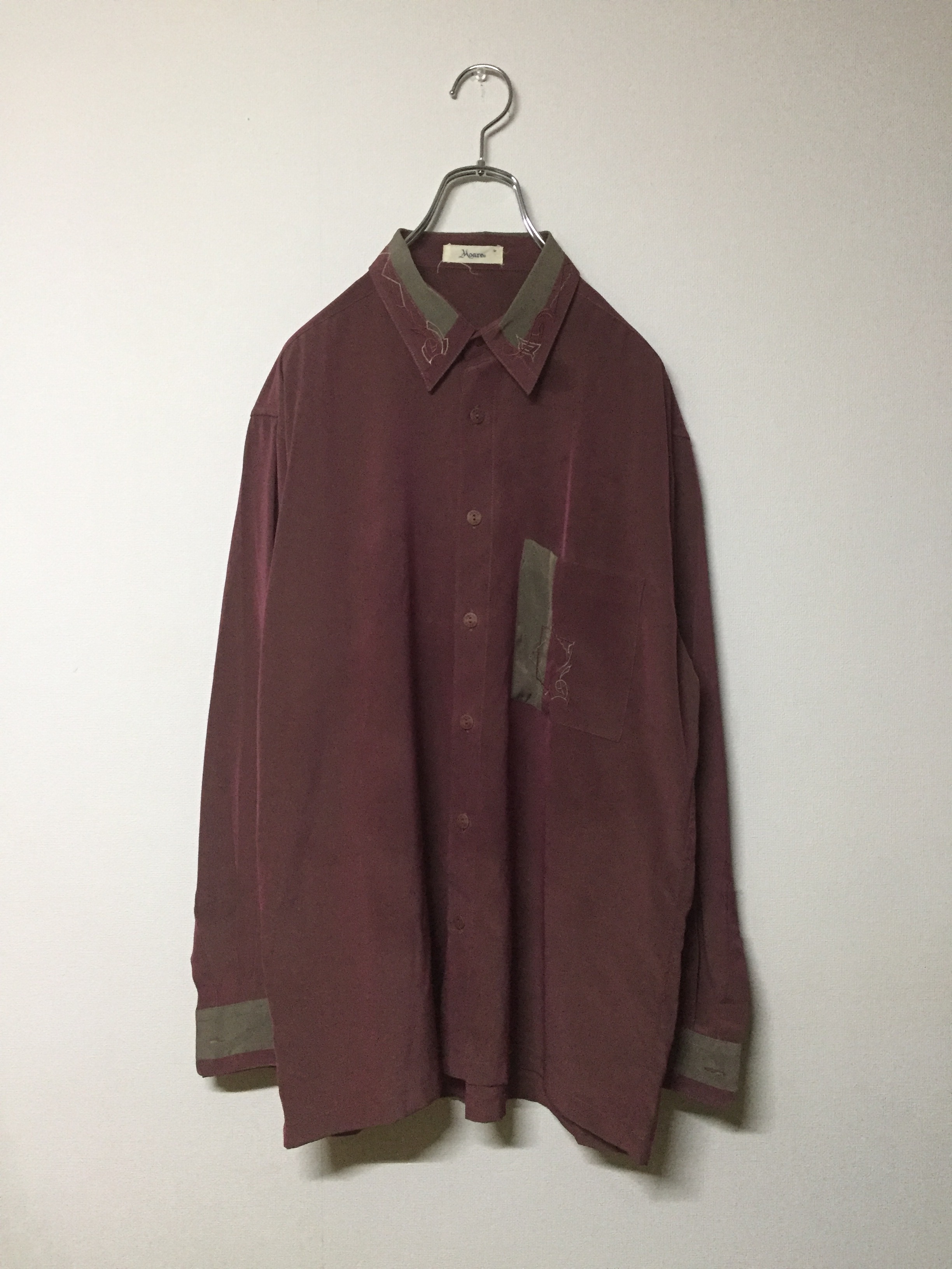 デザインシャツ 襟刺繍 ワンポイント刺繍 古着屋 Kafuca