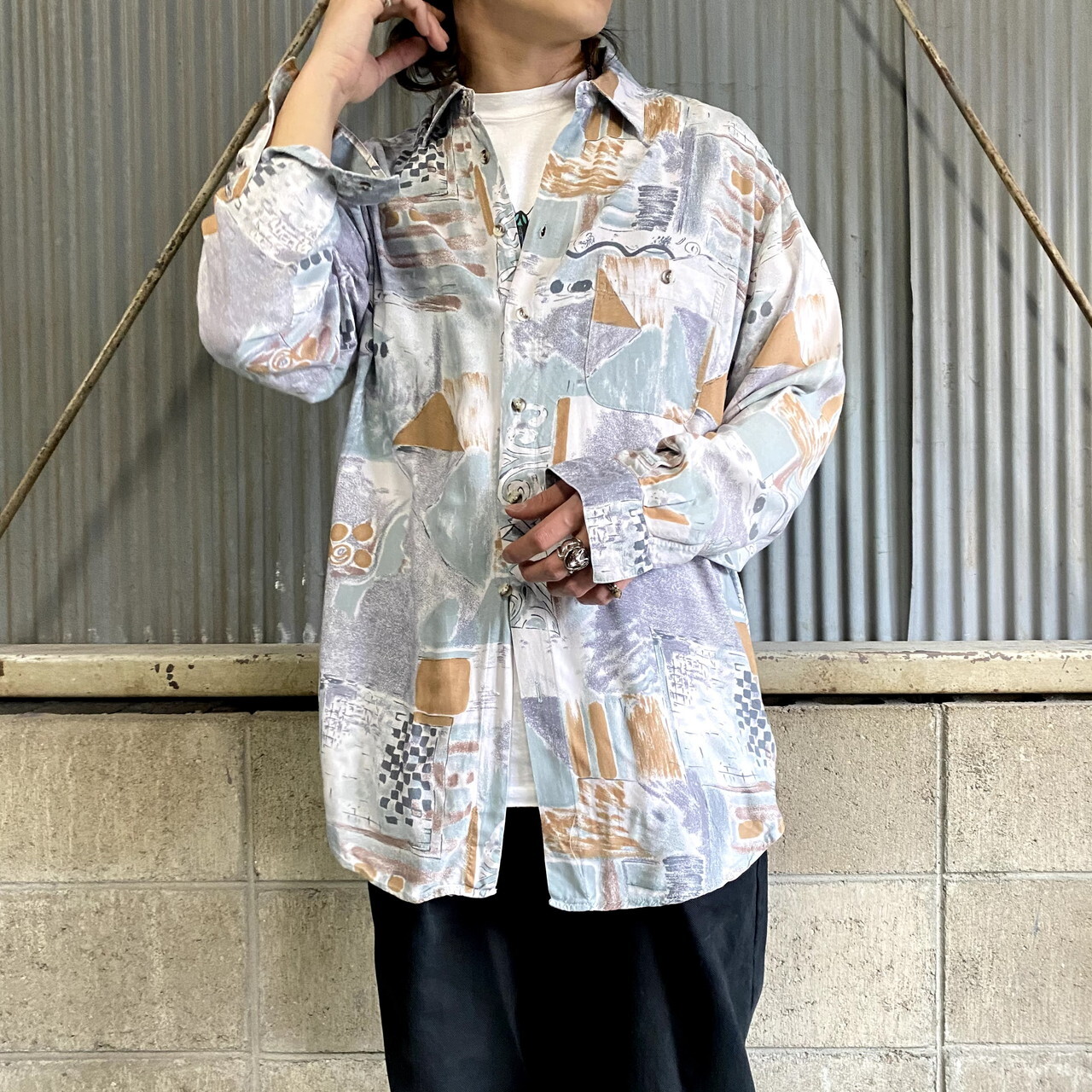 ペールトーン アート柄 長袖 レーヨン 総柄シャツ メンズl相当 古着 淡色 ピスタチオカラー 長袖シャツ Al Cave 古着屋 公式 古着通販サイト
