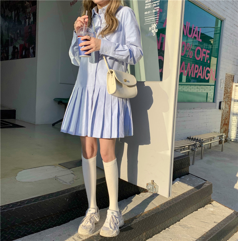 送料無料 シャツワンピース ワンピース ミニ丈 ショート丈 長袖 襟付き プリーツ Aライン 爽やか お洒落 こなれ感 ガーリー カジュアル フェミニン 春夏 デート 女子会 モテコーデ 着まわし デイリー 通学 学生 お出かけ Eine Katze