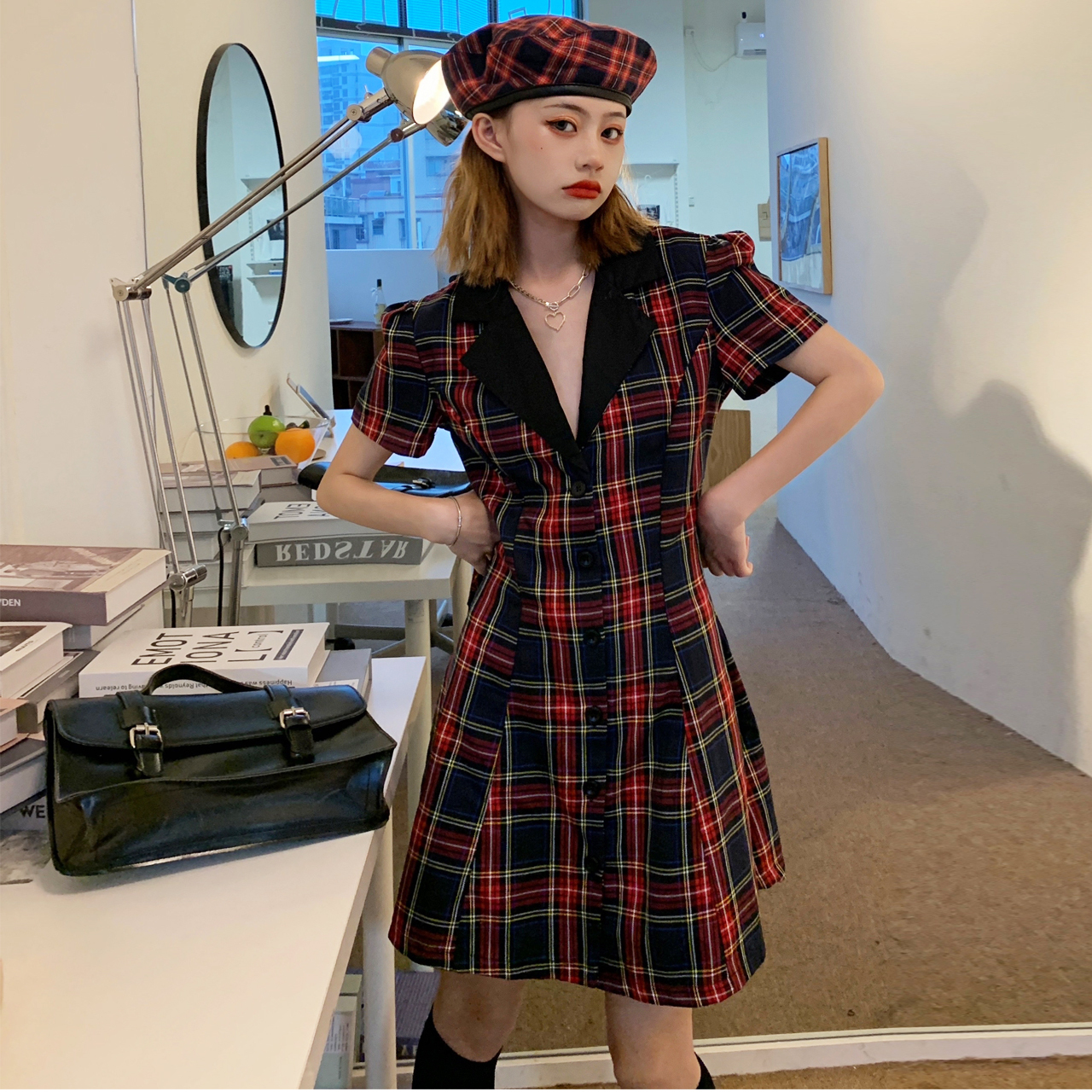 Regit Tartan Check One Piece S S 韓国服 ワンピース チェック柄 タータンチェック 個性的 ミニ ショート丈 ひざ上 半袖 夏 10代 代 プチプラ 着映え 映える ネット通販 Tax001 Regit