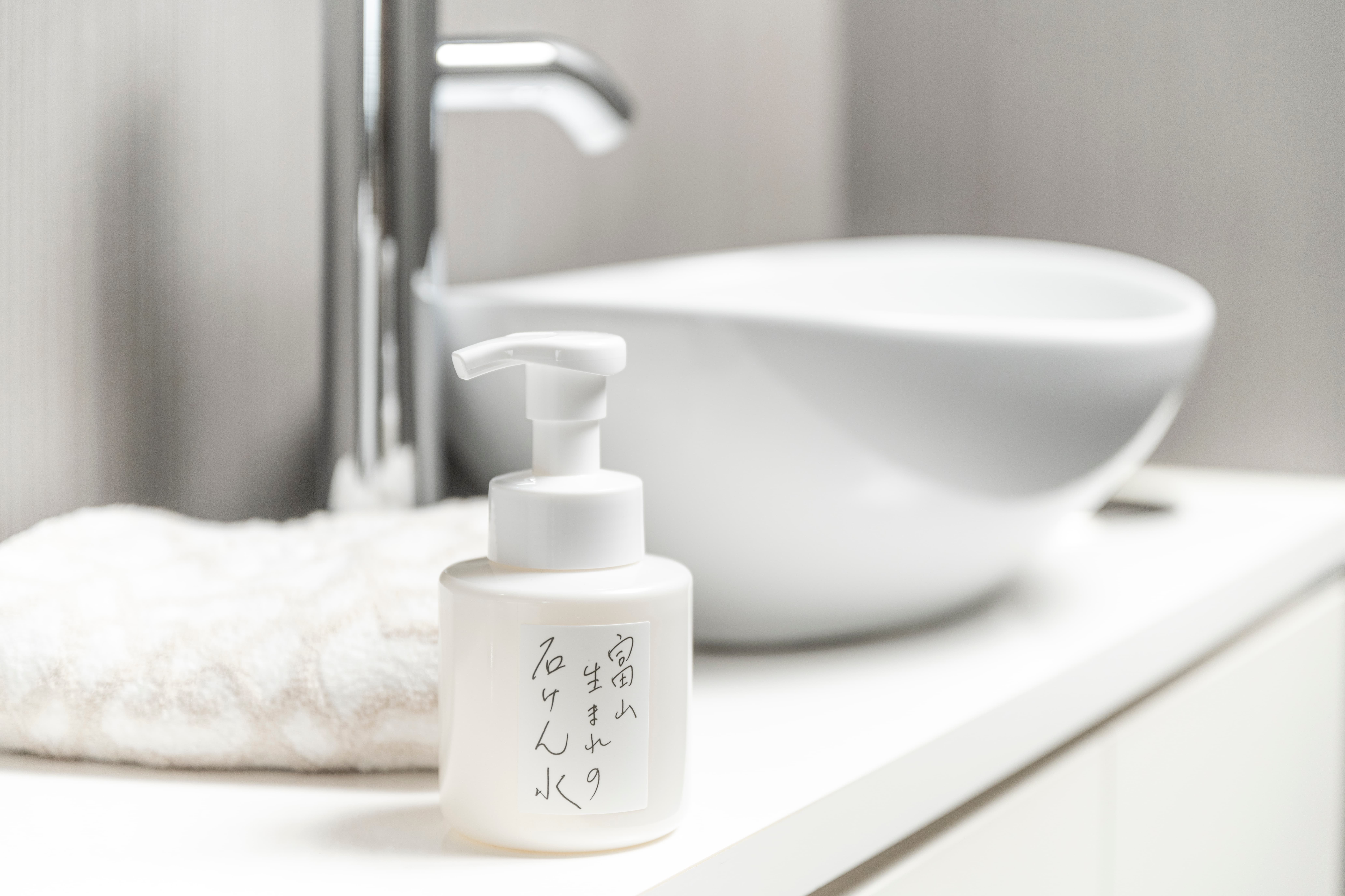 宿の香りと思いがつまった 肌にやさしい石けん水 旅色の宿マルシェ