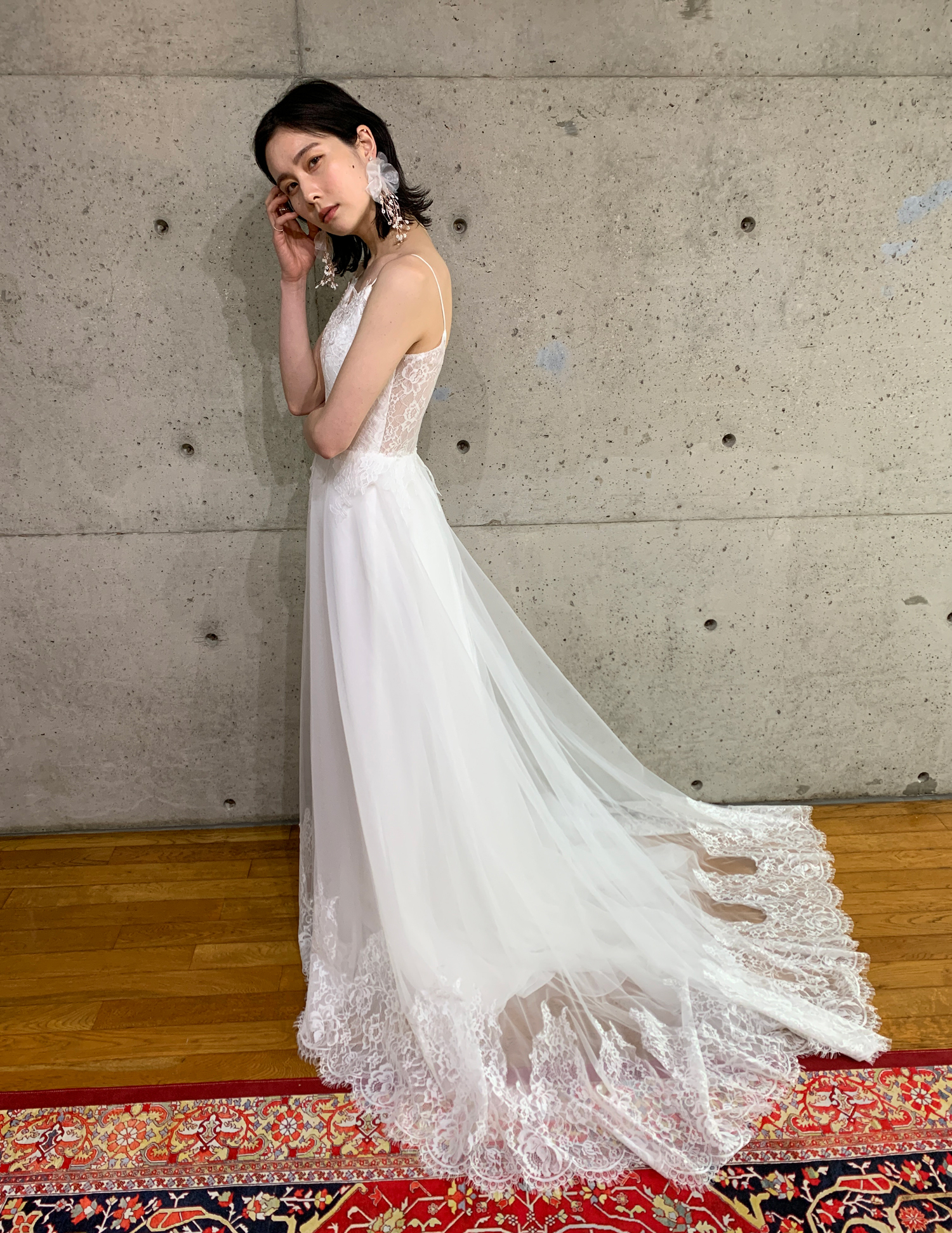 安い日本製完璧な　フィッシュテール　レース　ウェディングドレス スーツ・フォーマル・ドレス