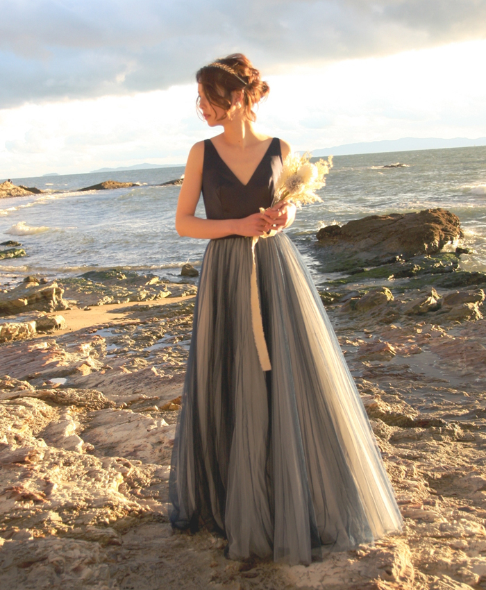 The Urban Blanche Original チュール プリーツ カラードレス ネイビー ブルー 挙式 前撮り ウエディングドレス 結婚式 持込ドレス フォトウェディング 挙式 2次会 家族式 花嫁 ドレス名古屋 福岡 商品番号 The Urban Blanche 覚王山