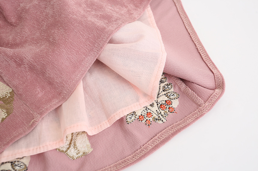 3色展開 秋物 子供服 新作 刺繍 刺繍ワンピ 動物 リス 子供服 子供 キッズ キッズ用 Antoinette