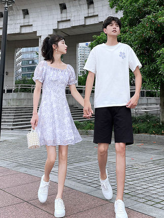 花柄 パフスリーブ ワンピース 0966 メンズtシャツ カップル ペアルック リンクコーデ カジュアル お揃い デート 夫婦 親子 カップルのリンクコーデ専門店 Pair Cele ペアセレ
