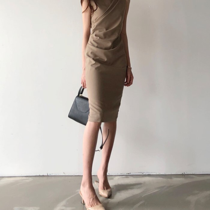 ワンピース プリーツスカートワンピース ヘプバーンフレンチ ニッチ プリーツスカート スリム ヒップドレス 韓国 シックなミディアムとロング ストレート スカート Ledy Go Round