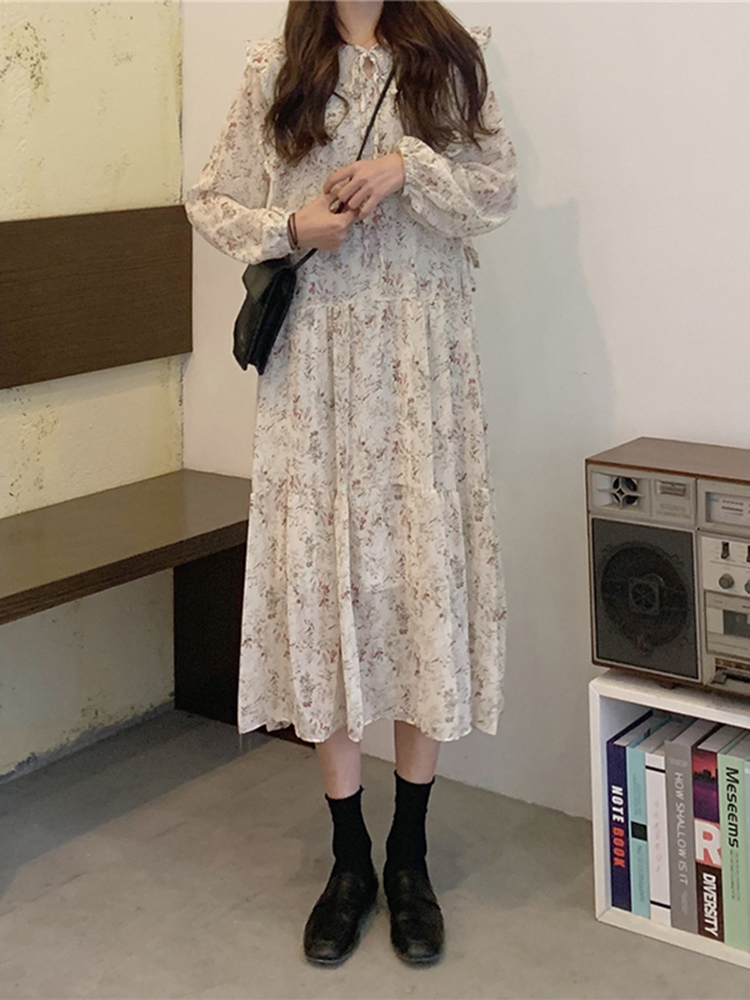 先取り春コーデ 小花柄 シフォン ワンピース 長袖 レディース 花柄 シフォン ドレス スリット ミモレ丈 さわやか リゾート 透け感 ティアード ワンピース ピクニック 膝丈 着痩せ 送料無料 韓国レディース キッズファッション Londonbridge ロンドンブリッジ