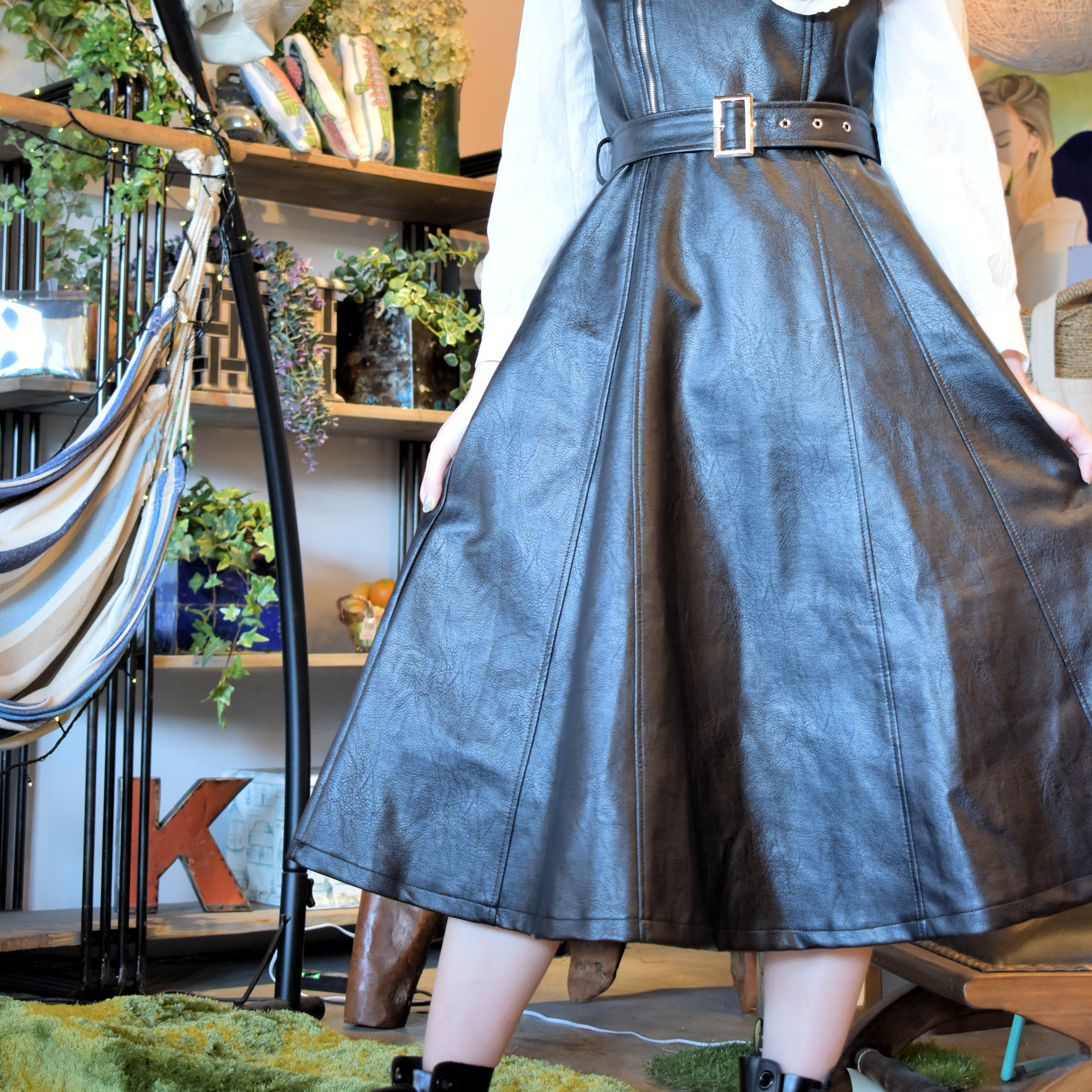 レザーロングフレアワンピース 韓国 Uku Com