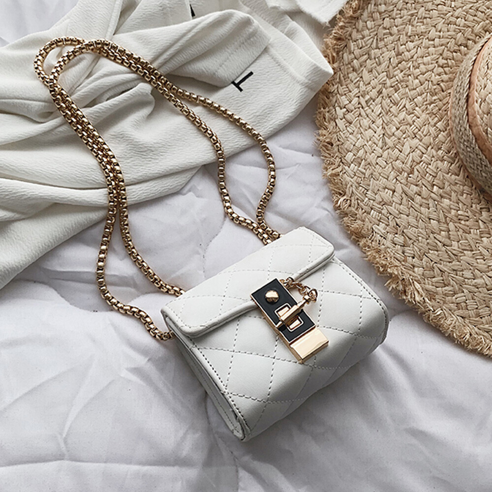チェーン ミニバッグ 小さめ キルティングバッグ ホワイト Passage パサージュ フランス直輸入ランジェリー Aubade Fillandises
