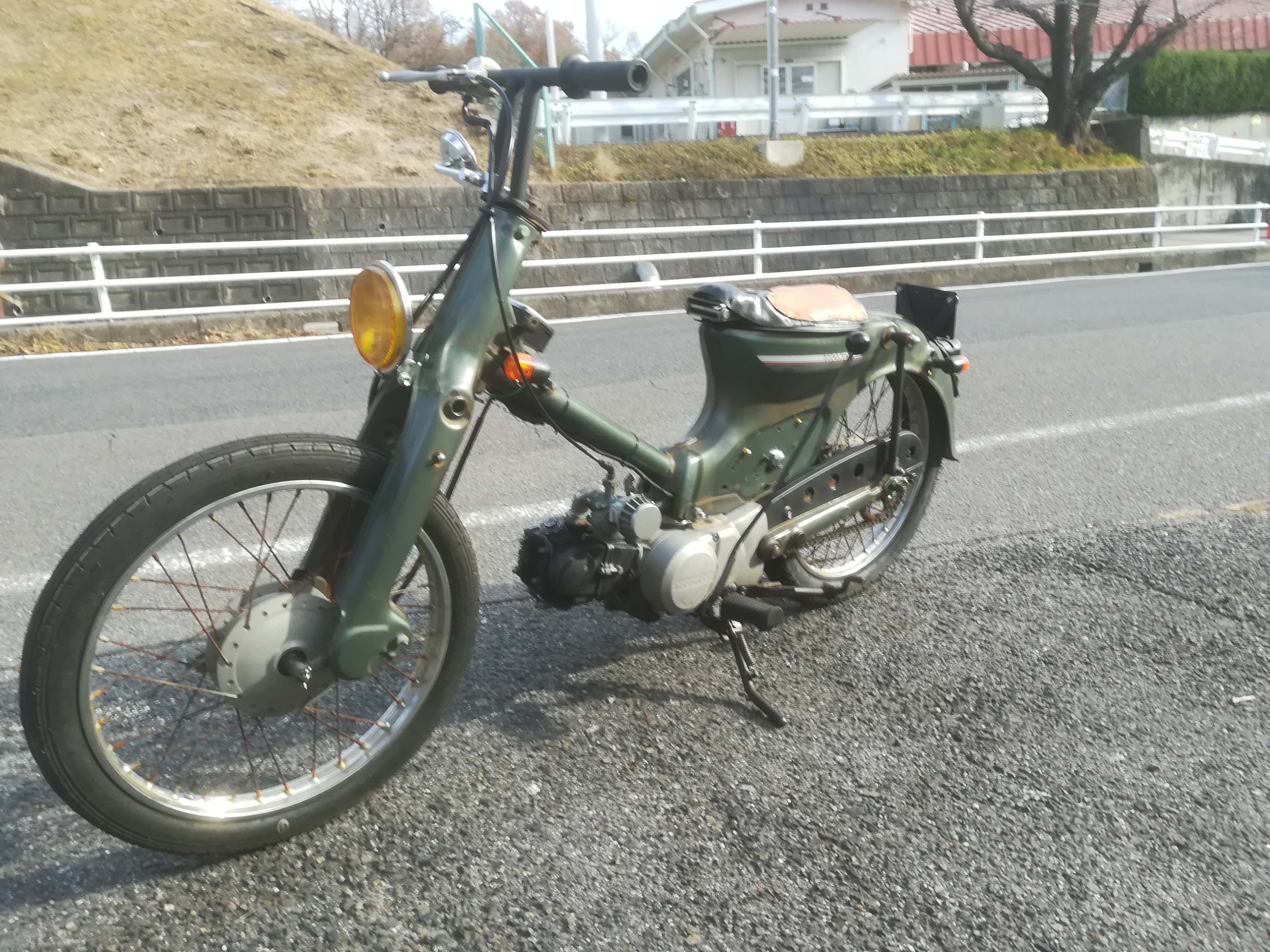 ホンダ スーパーカブ75cc ラットチョッパーカスタム Motorcycle Cross Factory